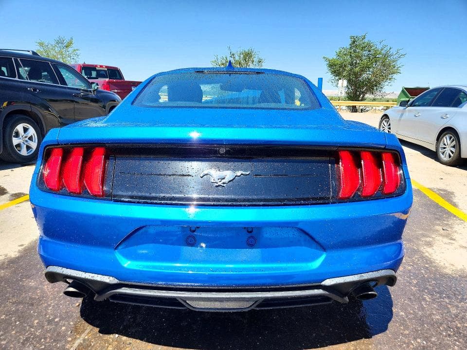 2021 FORD MUSTANG 6