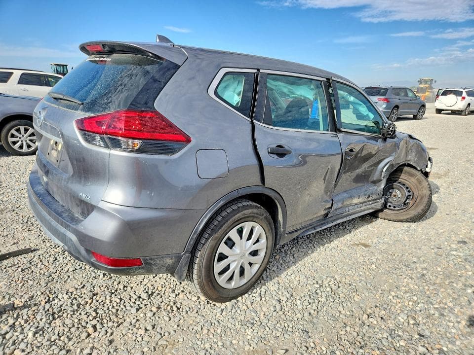 2017 NISSAN ROGUE S 3