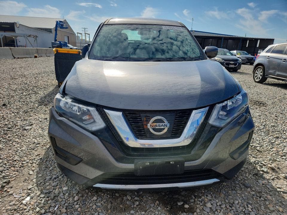 2017 NISSAN ROGUE S 5