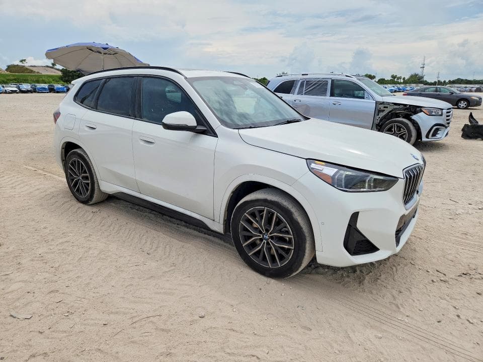 2026 BMW X1 4