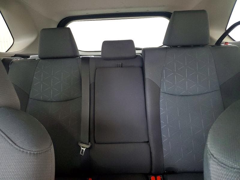 2025 TOYOTA RAV4 XLE 10