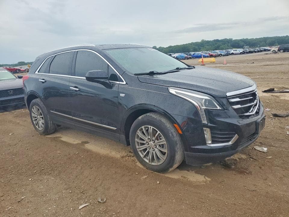 2017 CADILLAC XT5 LUXURY 4