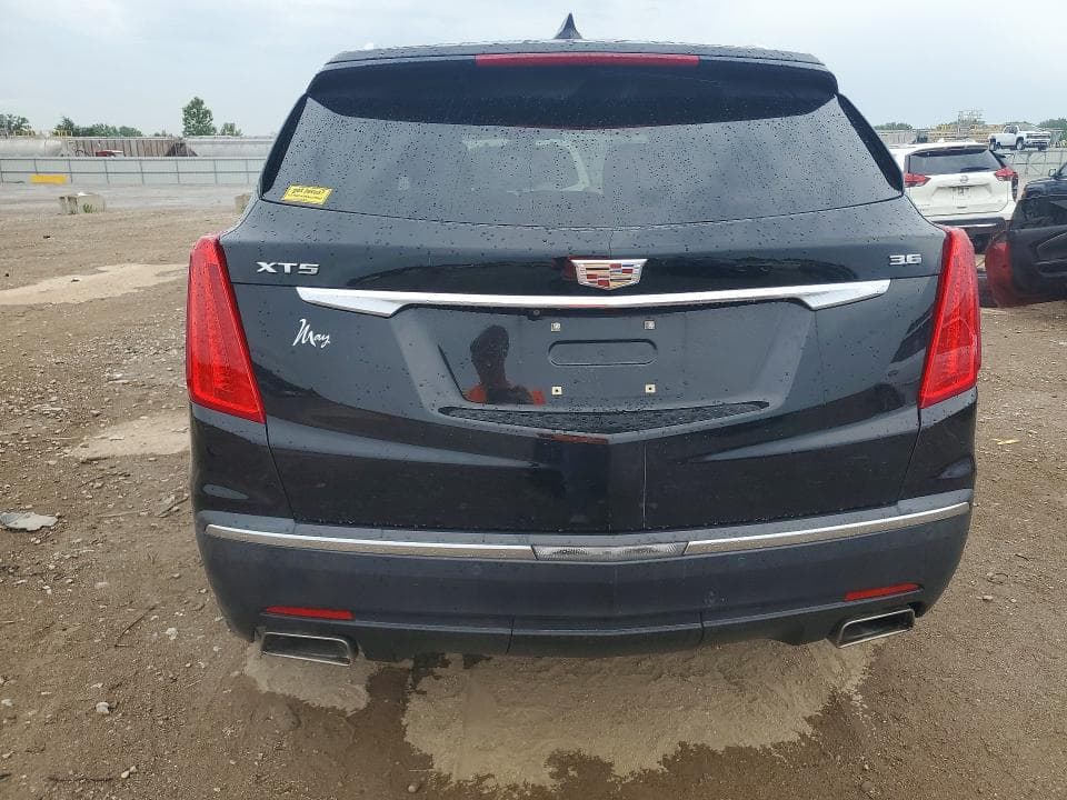 2017 CADILLAC XT5 LUXURY 6