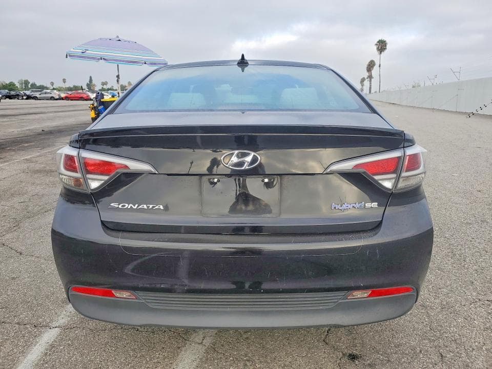 2017 HYUNDAI SONATA HYBRID SE 6