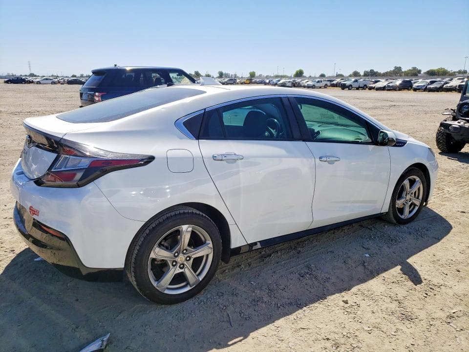 2017 CHEVROLET VOLT LT 3