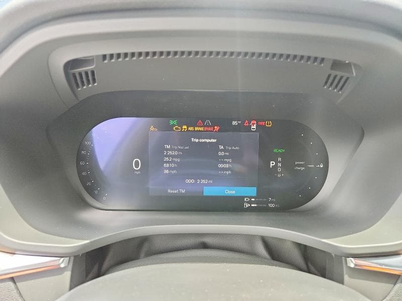 2026 VOLVO XC60 PLUS 9