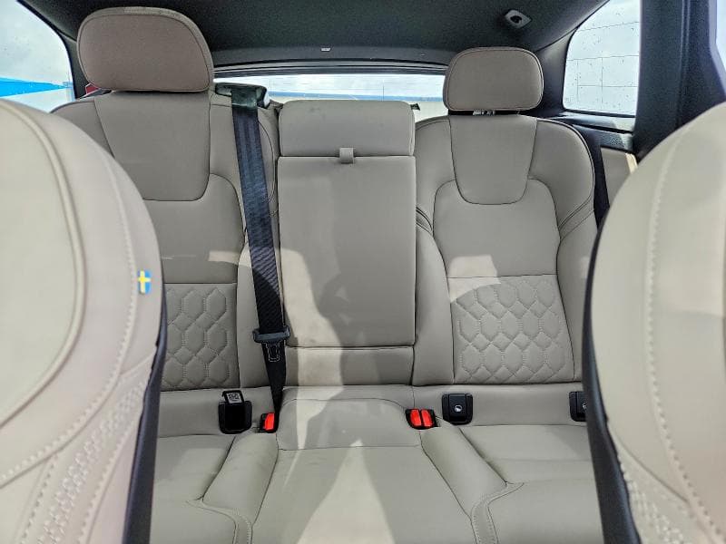 2026 VOLVO XC60 PLUS 10