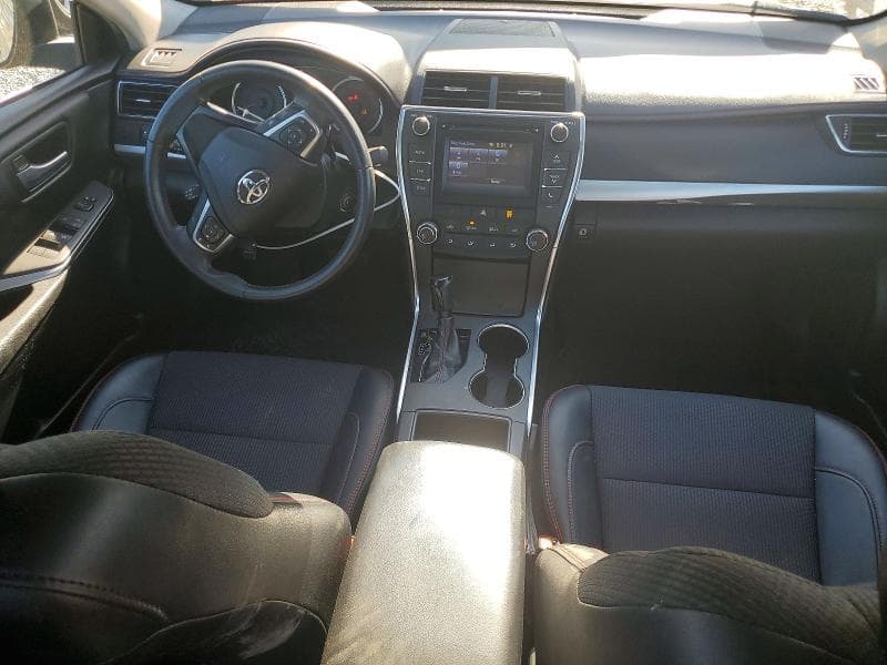 2017 TOYOTA CAMRY SE 8