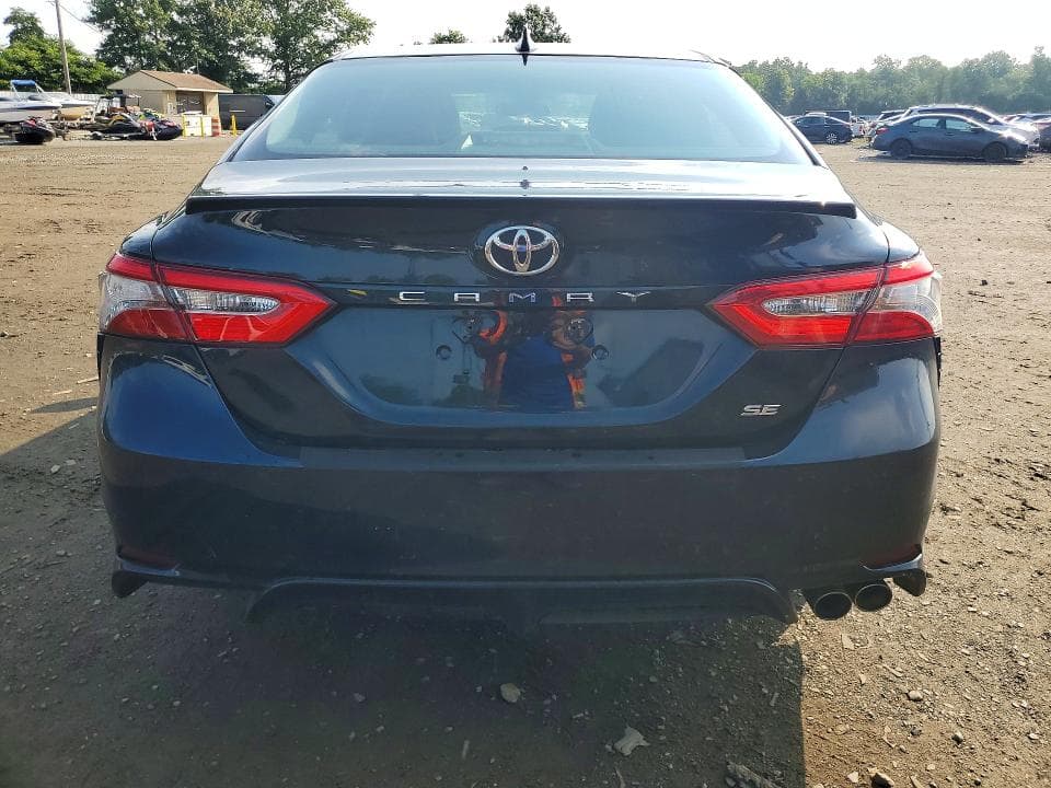 2019 TOYOTA CAMRY SE SE 7