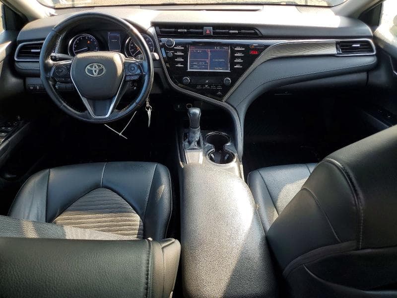 2019 TOYOTA CAMRY SE SE 9