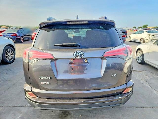 2018 TOYOTA RAV4 LE 6