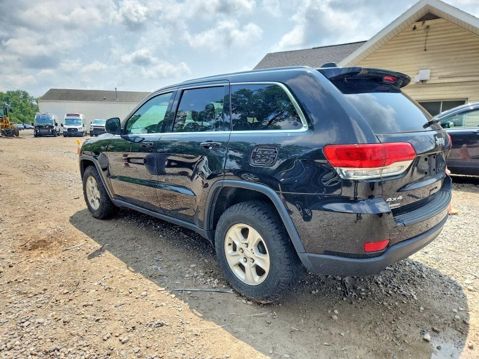 2017 JEEP GRAND CHEROKEE LAREDO 2