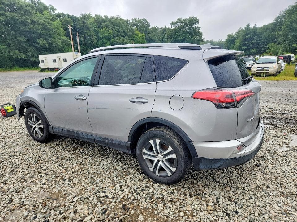 2017 TOYOTA RAV4 LE 2