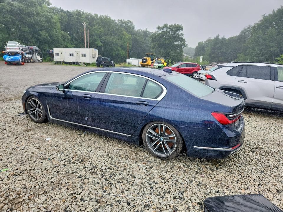 2020 BMW 750 XI 2