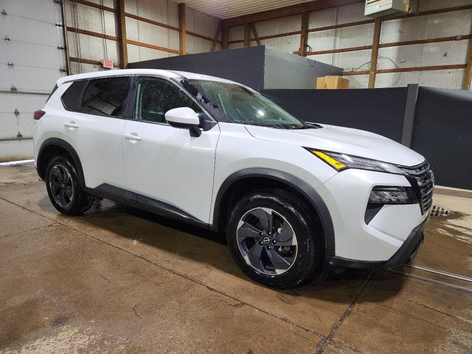 2025 NISSAN ROGUE SV 4