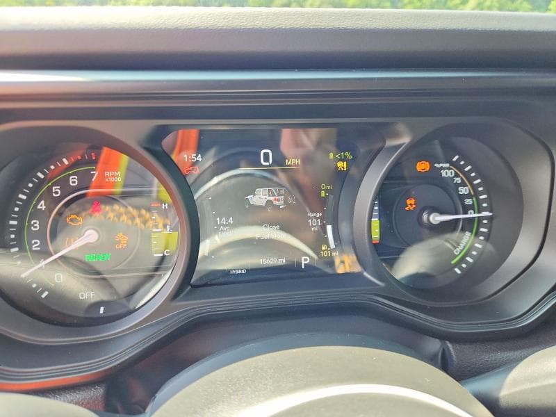 2024 JEEP WRANGLER SAHARA 4XE 9