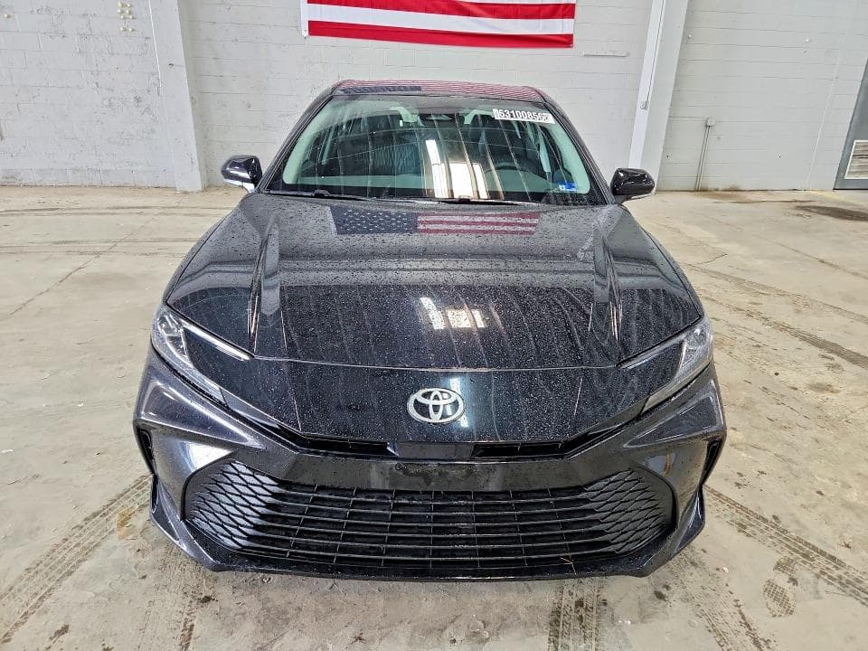 2026 TOYOTA CAMRY LE 5