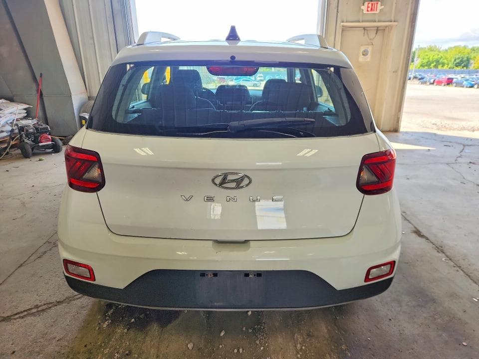 2020 HYUNDAI VENUE SEL 6