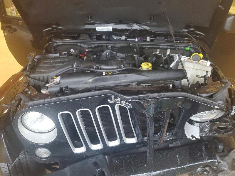 2018 JEEP WRANGLER UNLIMITED SAHARA 12
