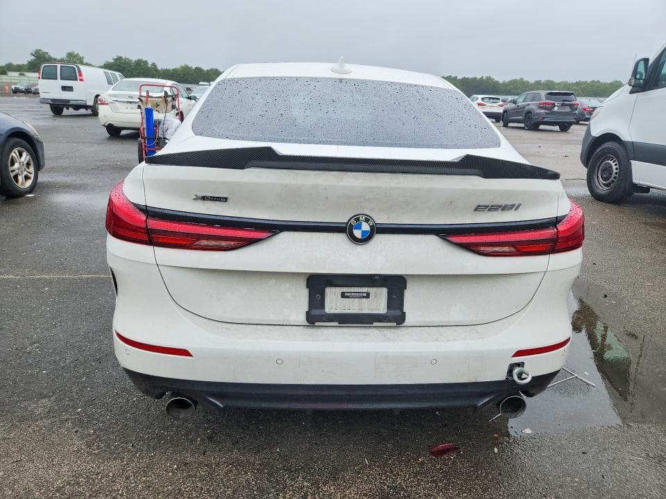 2021 BMW 228XI 6