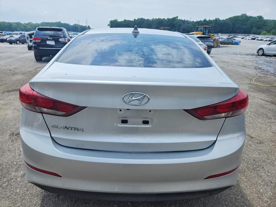 2018 HYUNDAI ELANTRA SEL 6