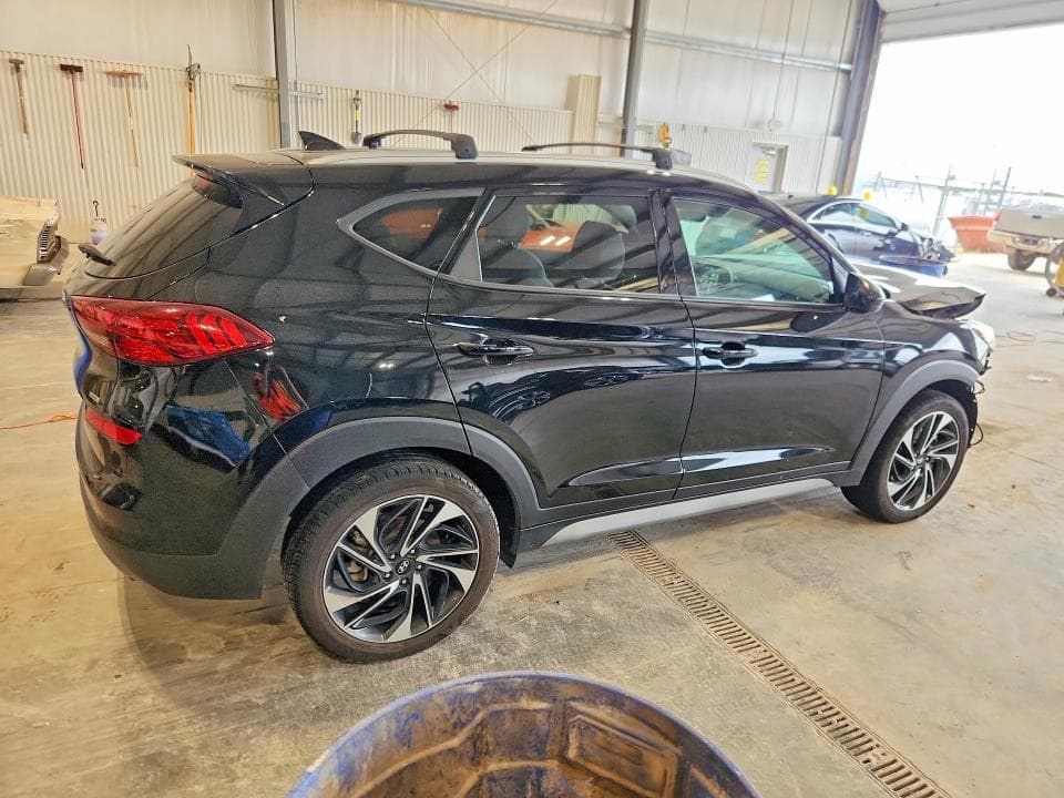 2021 HYUNDAI TUCSON SPORT 3