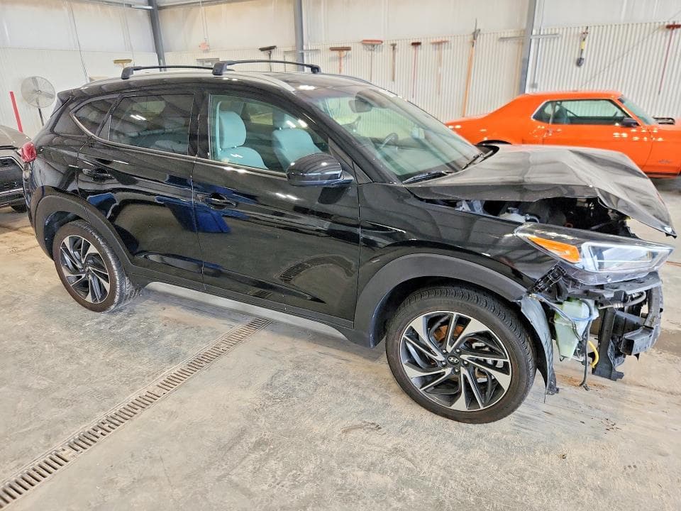 2021 HYUNDAI TUCSON SPORT 4