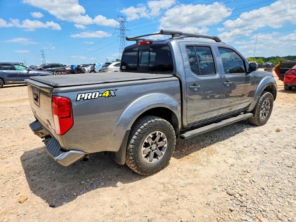 2018 NISSAN FRONTIER PRO-4X 3