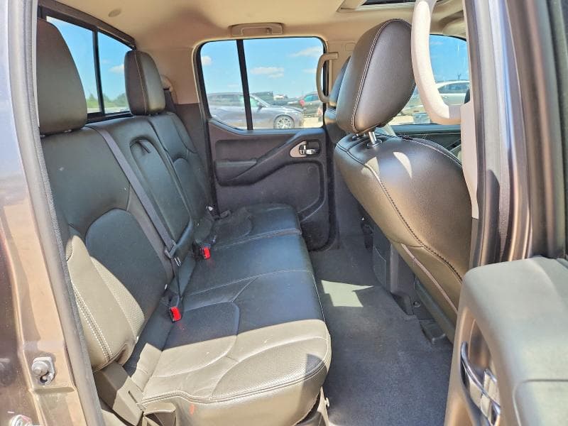 2018 NISSAN FRONTIER PRO-4X 10