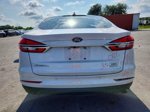 2019 FORD FUSION SE 6