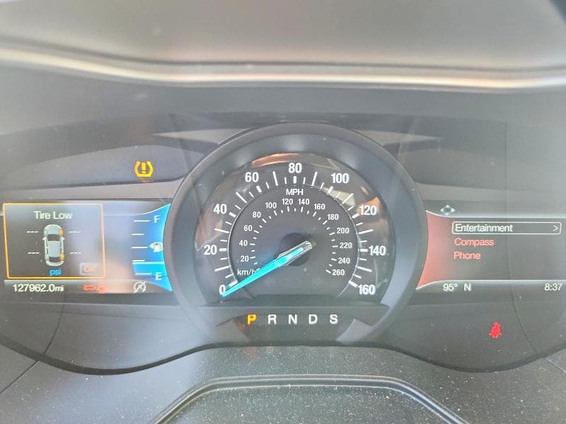 2019 FORD FUSION SE 9