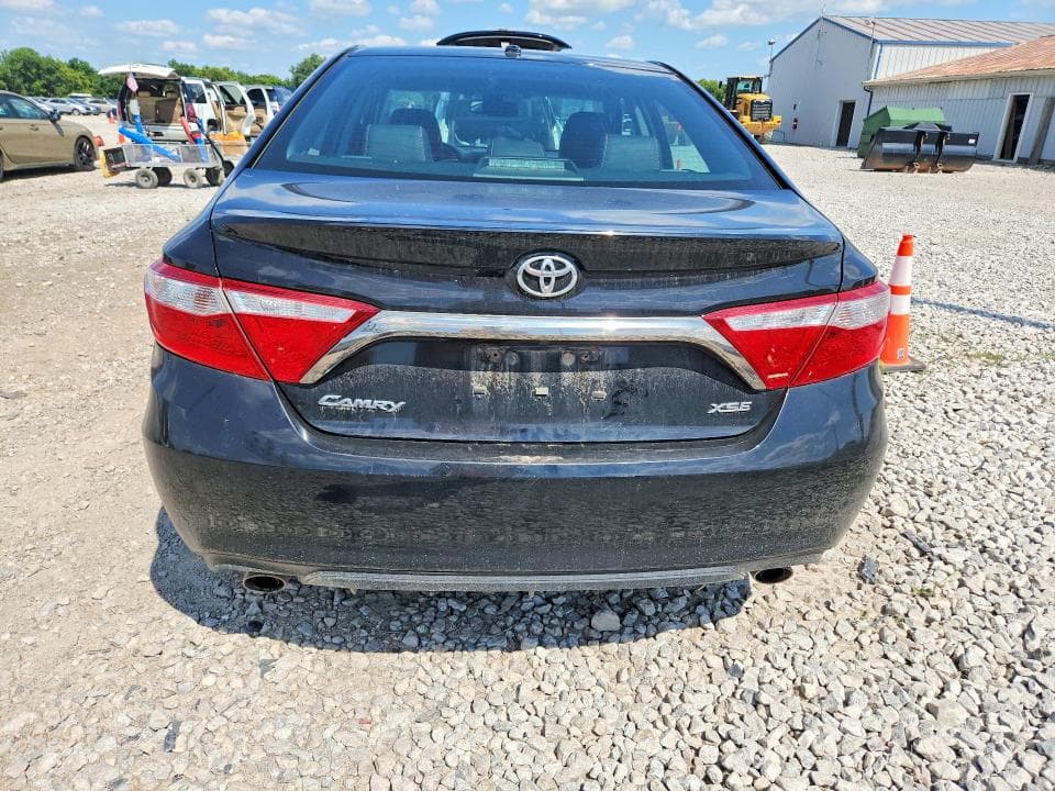 2017 TOYOTA CAMRY XSE V6 6
