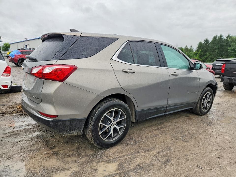 2018 CHEVROLET EQUINOX LT 3