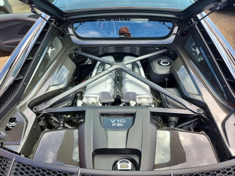 2018 AUDI R8 5.2 PLUS QUATTRO 11
