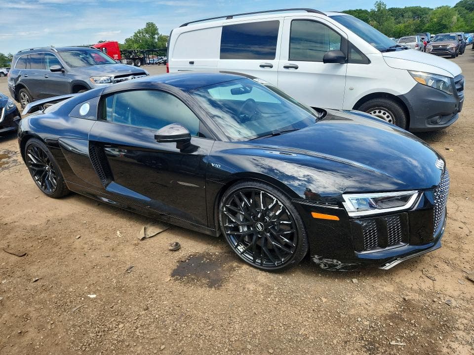 2018 AUDI R8 5.2 PLUS QUATTRO 4