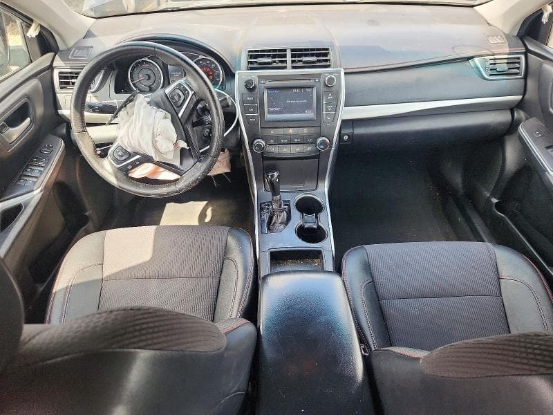 2017 TOYOTA CAMRY SE 8