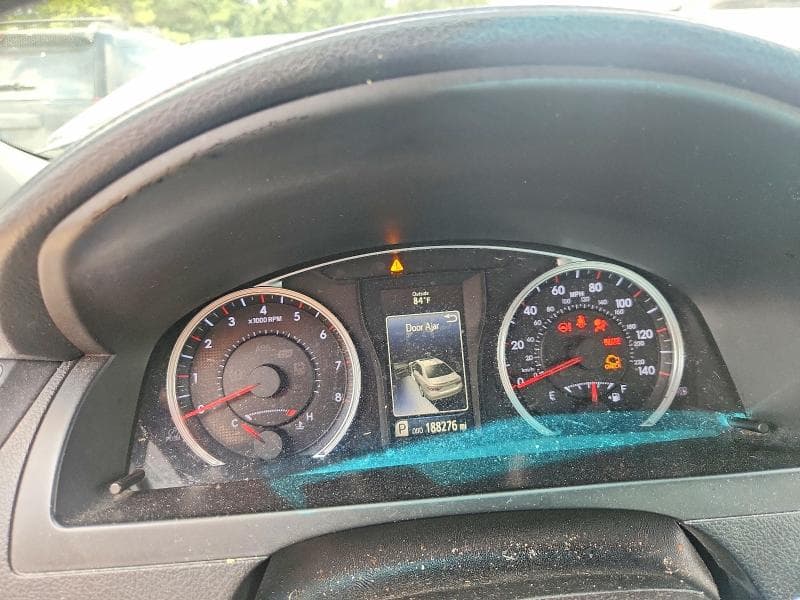 2017 TOYOTA CAMRY SE 9