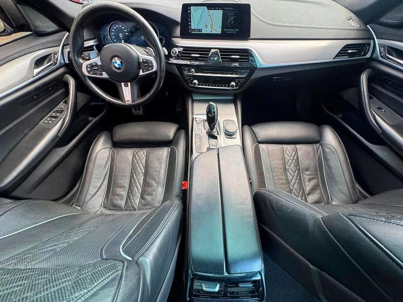 2018 BMW 540 XI 9