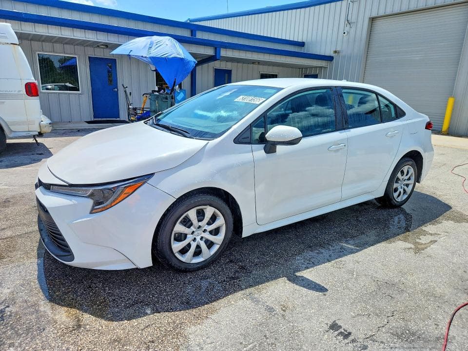 2023 TOYOTA COROLLA LE - 1