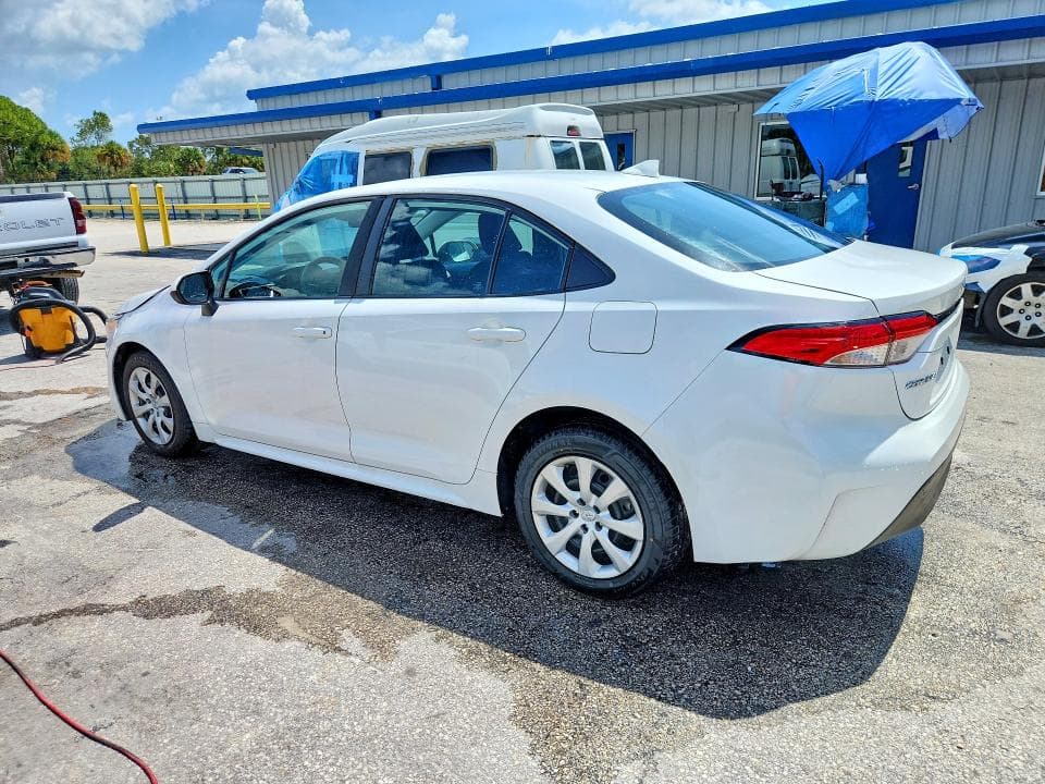 2023 TOYOTA COROLLA LE 2
