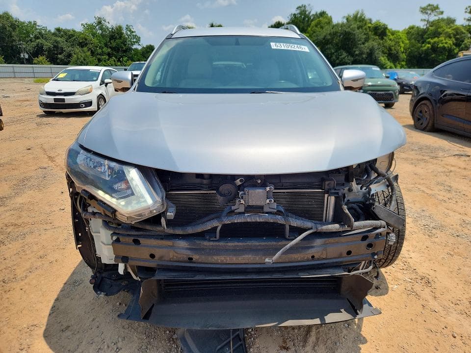 2018 NISSAN ROGUE SV 5
