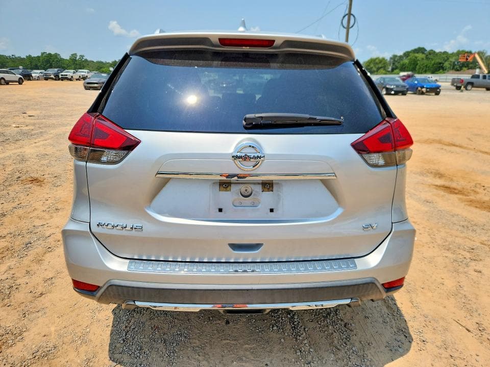 2018 NISSAN ROGUE SV 6