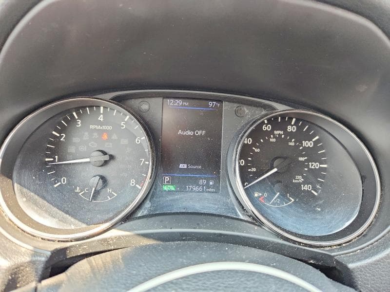 2018 NISSAN ROGUE SV 9