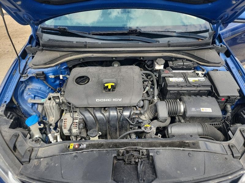 2017 HYUNDAI ELANTRA SE 11