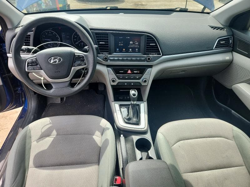 2017 HYUNDAI ELANTRA SE 8