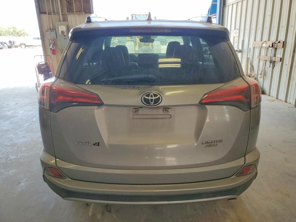2018 TOYOTA RAV4 LIMITED 6