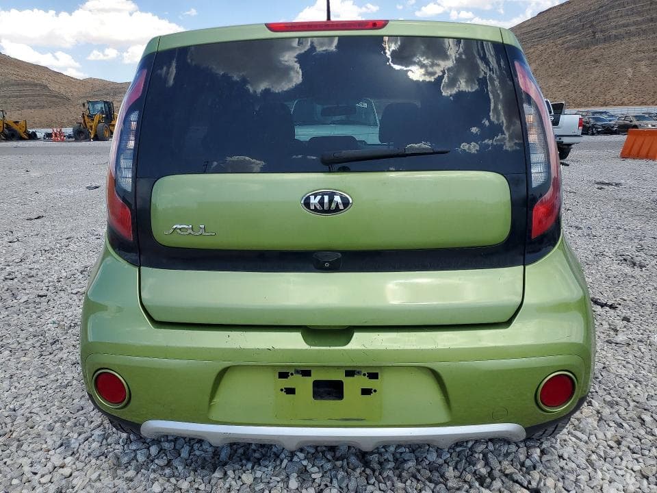 2018 KIA SOUL + 6