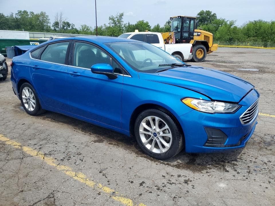 2020 FORD FUSION SE 4