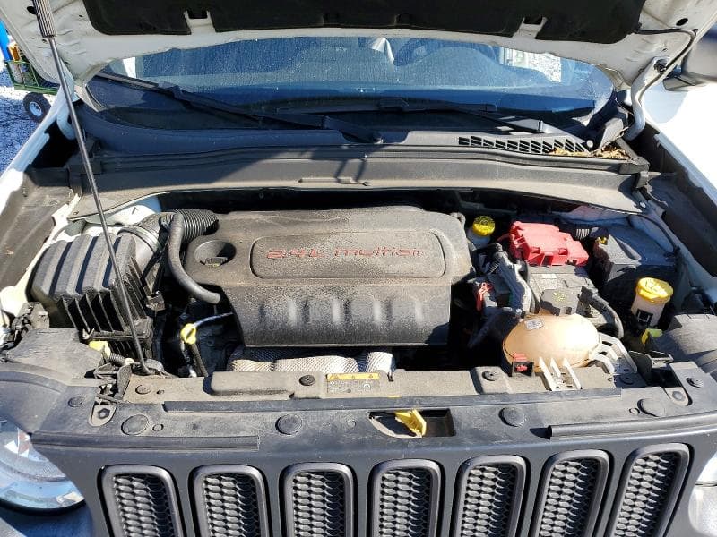 2018 JEEP RENEGADE TRAILHAWK 12