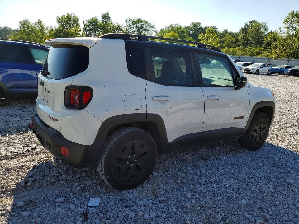 2018 JEEP RENEGADE TRAILHAWK 3